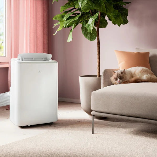 Electrolux EXP34U339HW mobile air conditioner